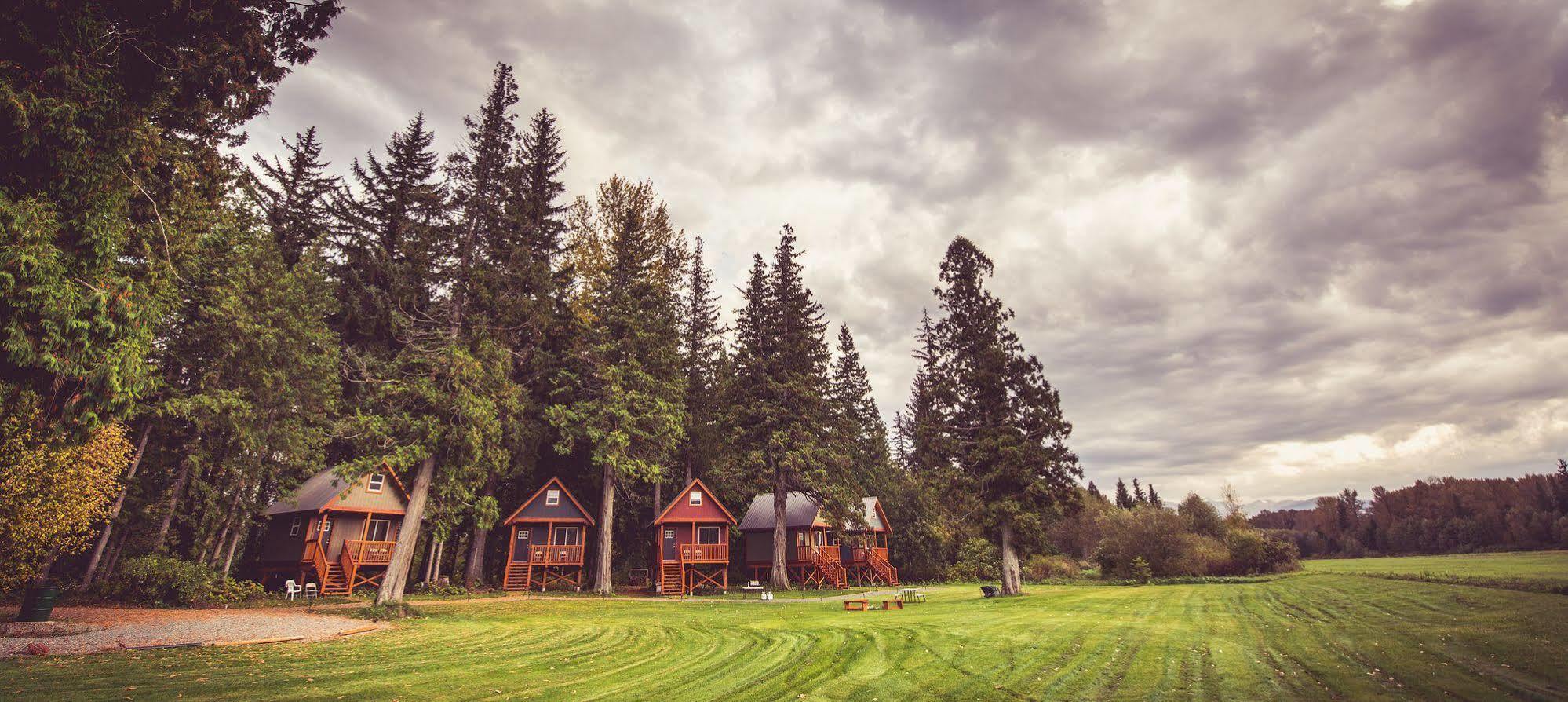 Hidden Acres Farm And Treehouse Resort テラス エクステリア 写真