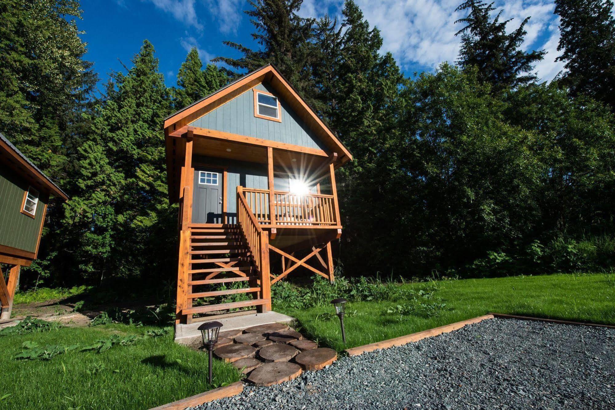 Hidden Acres Farm And Treehouse Resort テラス エクステリア 写真